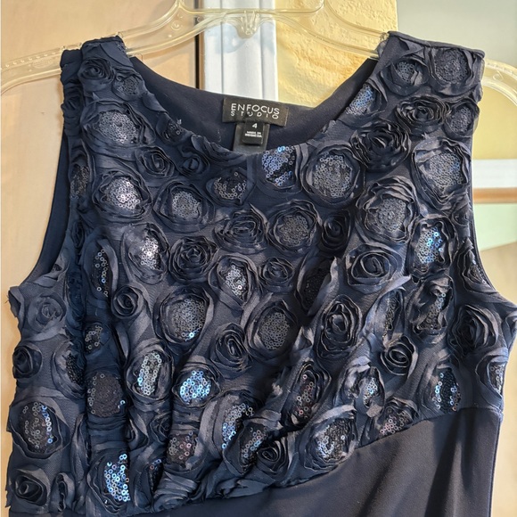 Navy dress with sequins - Picture 4 of 4